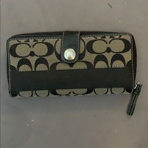 Coach wallet